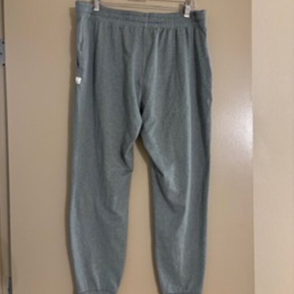 Vuori Women’s Dreamknit Performance Joggers Stormy Heather - Size L - Picture 6 of 6